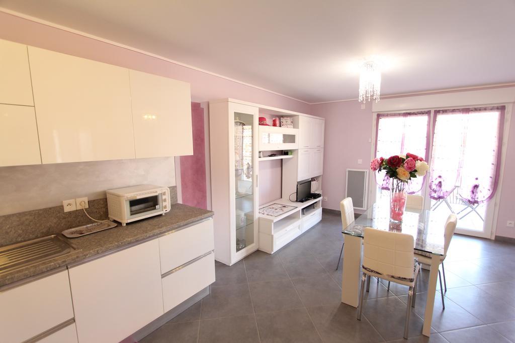 Appartement Lilla By Connexion Menton Bagian luar foto